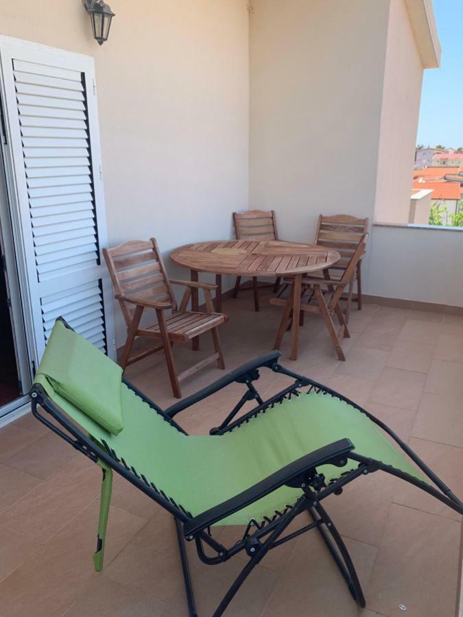 Apartmán Danijel Vir Exteriér fotografie